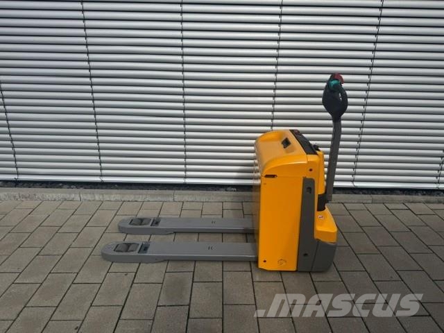 Jungheinrich EJE 116 --> res. CP 07.10.26! Meeloop stapelaar
