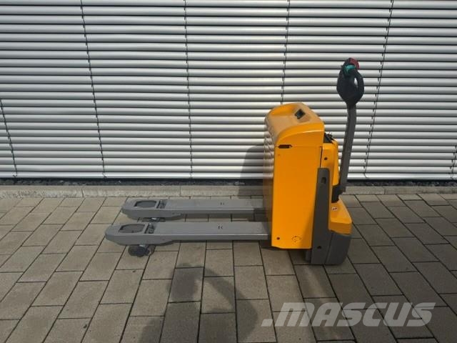 Jungheinrich EJE 116 --> res. CP 07.10.26! Pedestrian stackers