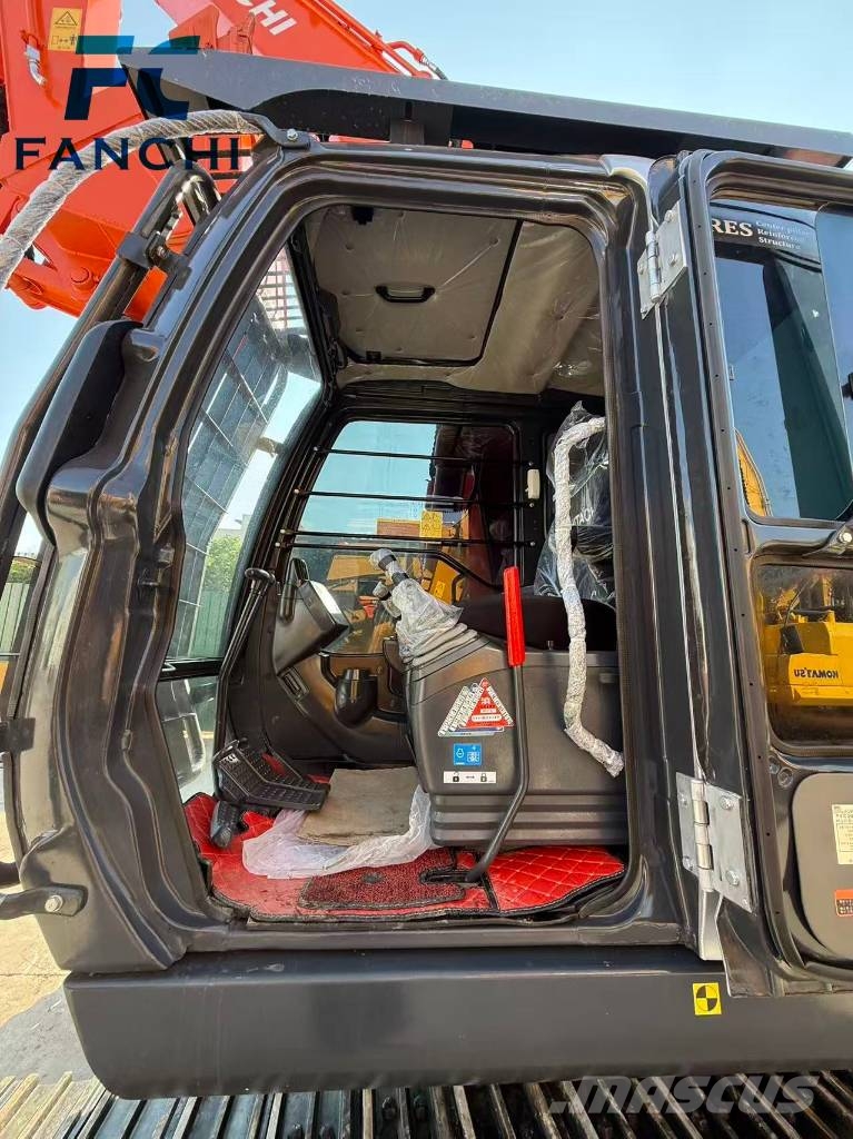 Hitachi ZX210 Escavadeiras de esteiras