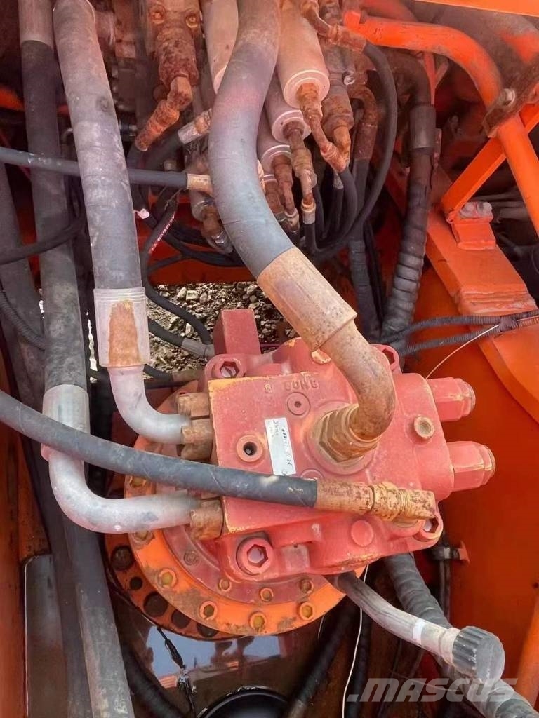 Doosan DH 300 LC-7 Гусеничные экскаваторы