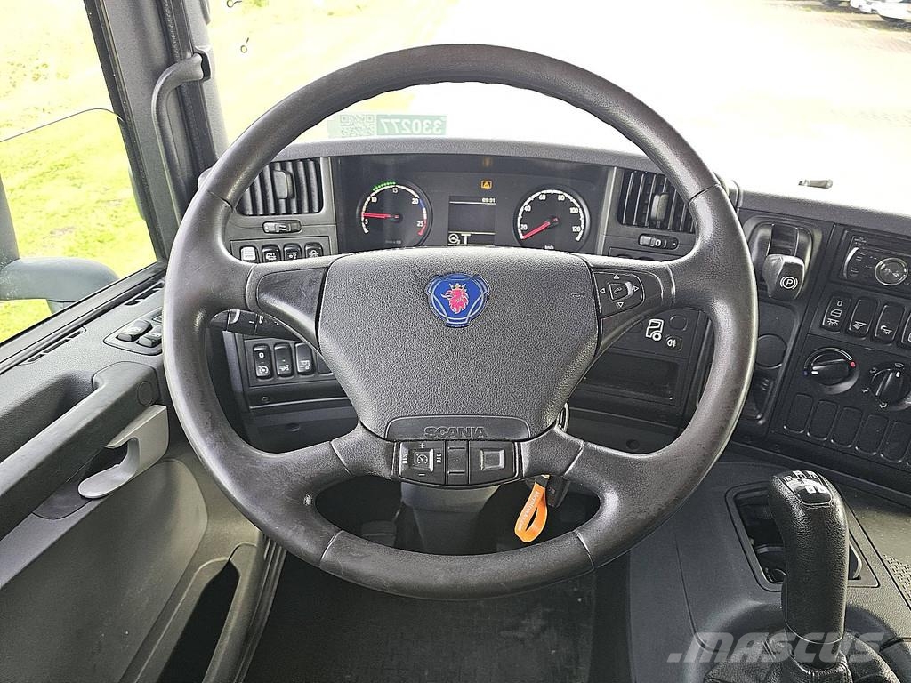 Scania P280 6x2*4 Tovornjaki zabojniki