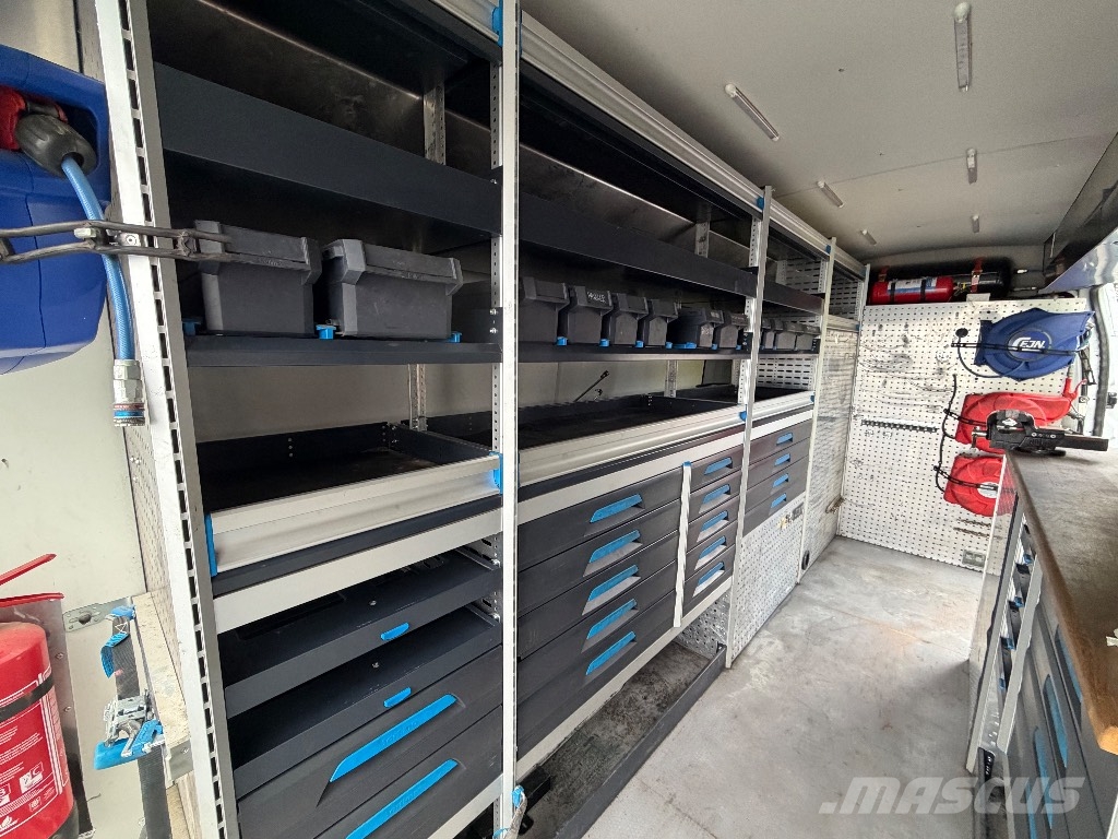 Renault Master 160 Huoltoauto Furgonetas cerradas