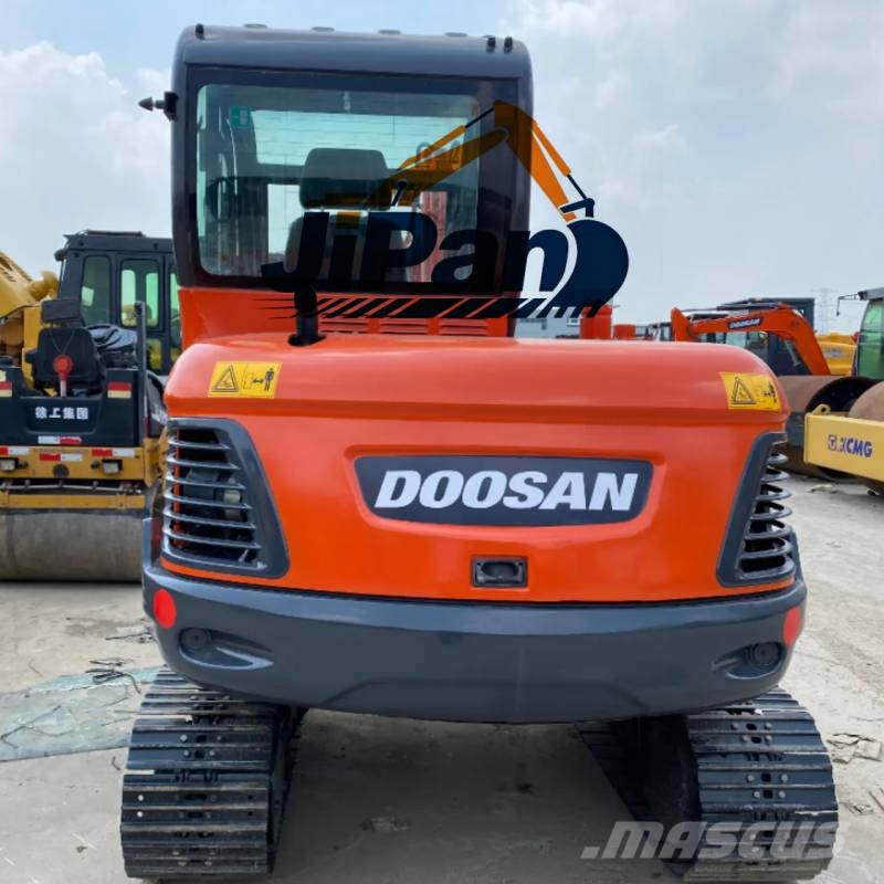 Doosan DX 60-9C Mini bagri <7t