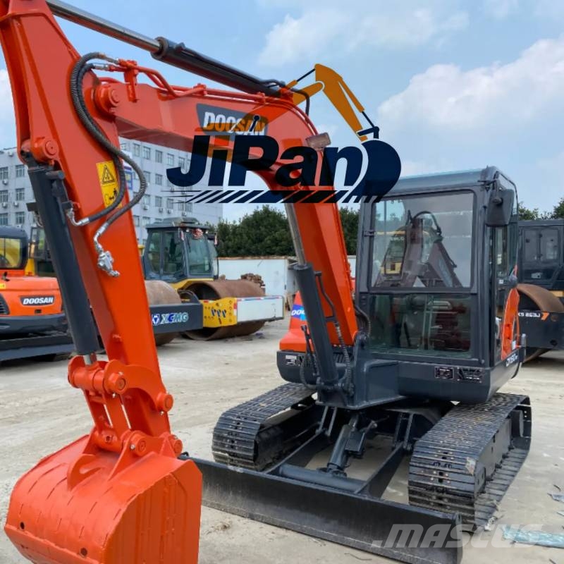 Doosan DX 60-9C Mini bagri <7t