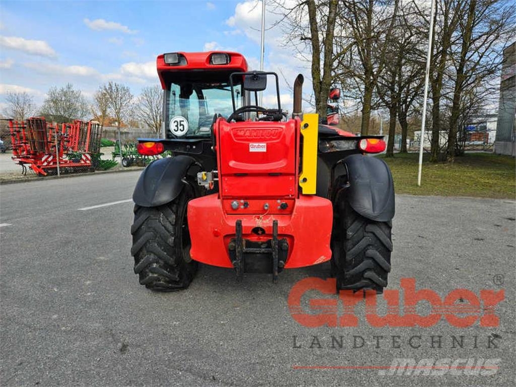 Manitou MT 1135 معدات مناولة لأغراض الزراعة