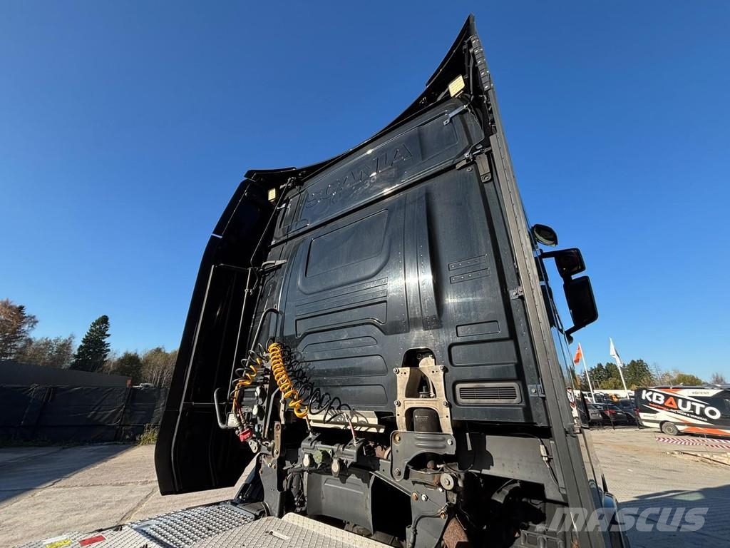 Scania S 580 6x2 RETARDER / DOUBLE BOGIE Tegljači