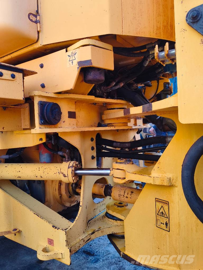 Volvo L 180 E Wheel loaders
