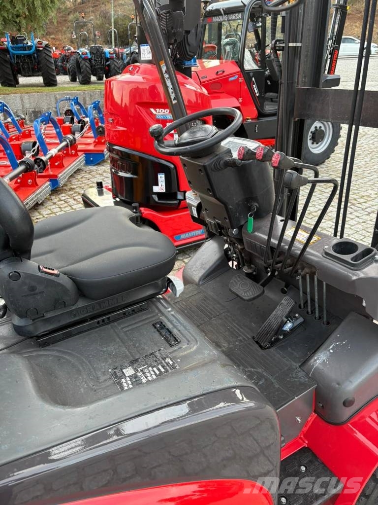 Manitou ME425 Electric forklifts