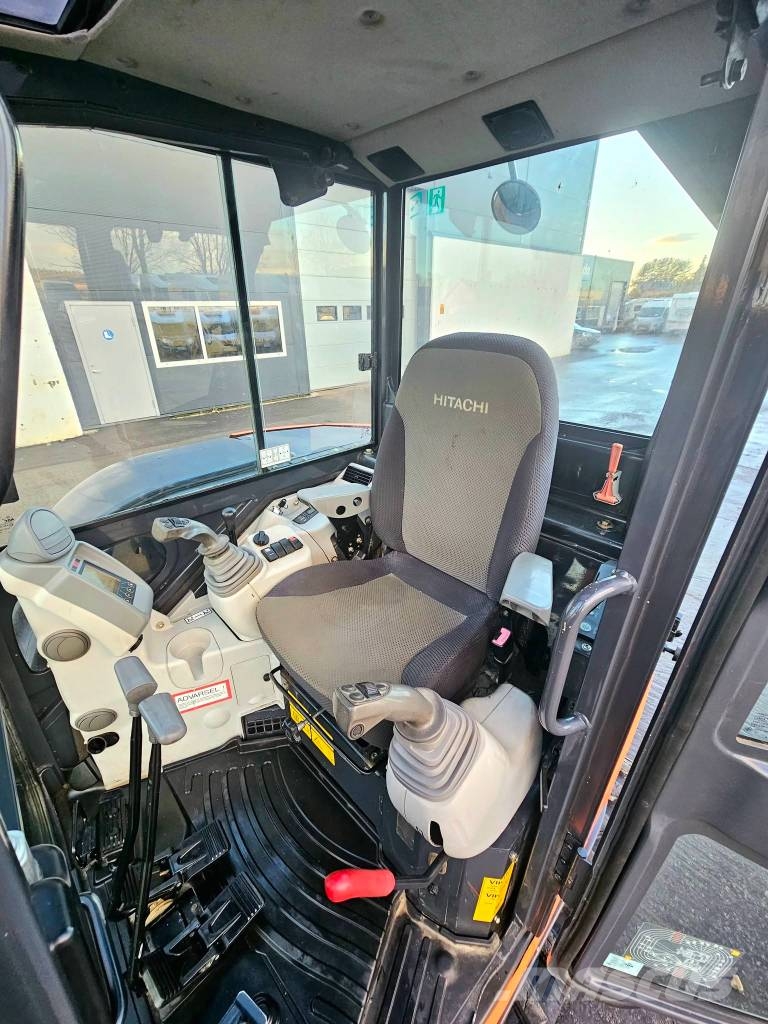 Hitachi ZX65USB-5A Crawler excavators