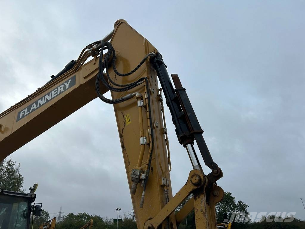 CAT 325 - 07 - 2D HSR Gravemaskiner på larvebånd