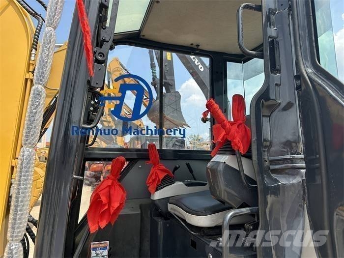 Komatsu PC 35 MR Mini ekskavatörler, 7 tona dek