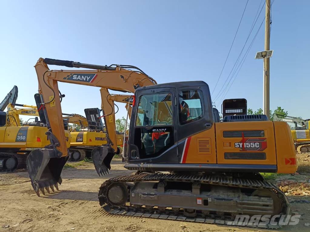 Sany SY 155 C حفارات زحافة