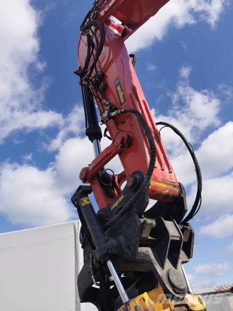 JCB JS 300 LC Cosben Excavadoras sobre orugas
