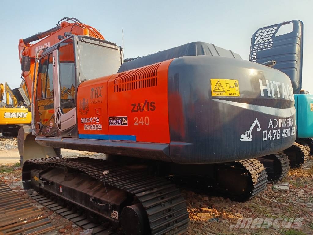Hitachi Zaxis 240 LC حفارات زحافة