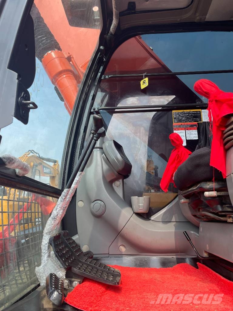 Hitachi Zaxis 240 LC حفارات زحافة
