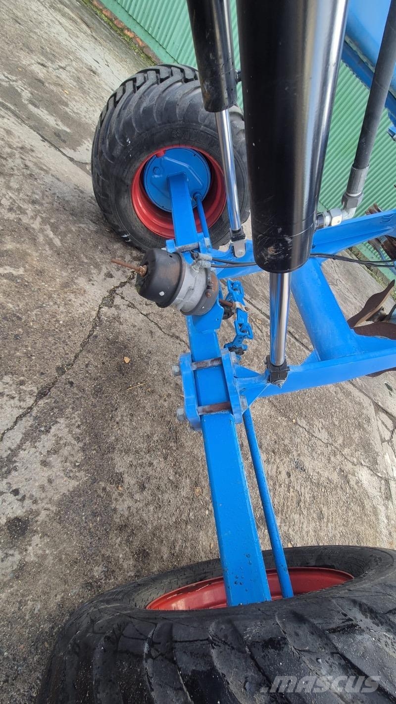 Lemken Karat 12/500 زراعات