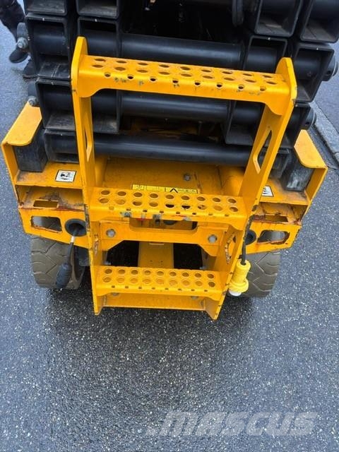 JCB S2632E Škarjaste dvižne ploščadi