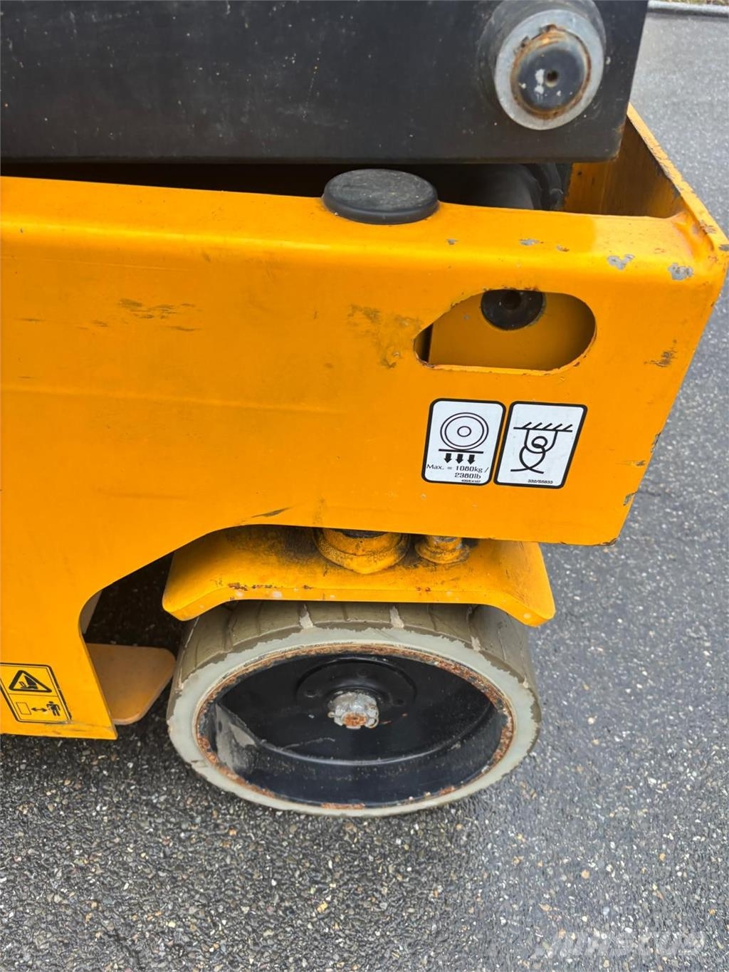 JCB S2632E Škarjaste dvižne ploščadi