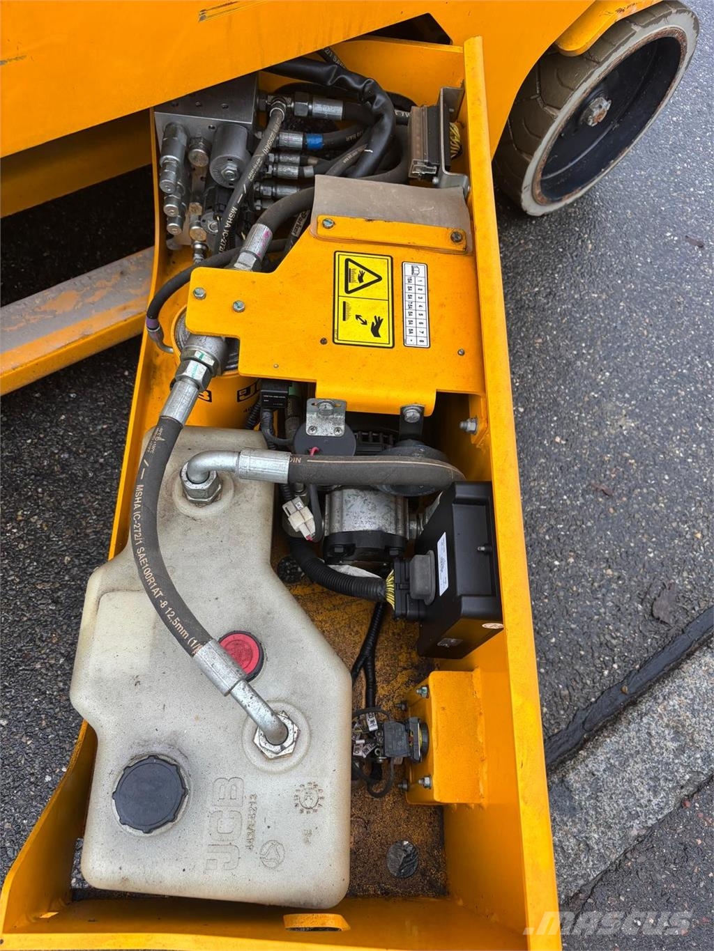 JCB S2632E Škarjaste dvižne ploščadi