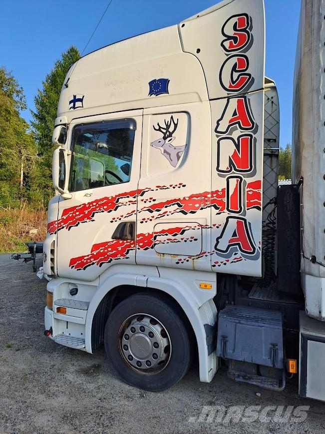 Scania R420 + puoliperävaunu Kögel Camiones de cama baja