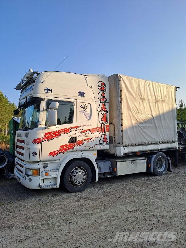 Scania R420 + puoliperävaunu Kögel Camiones de cama baja
