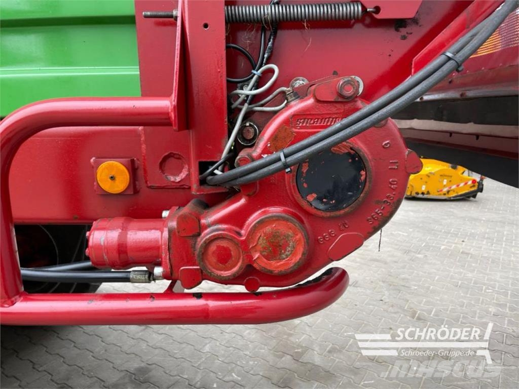 Strautmann GIGA VITESSE 2 DO 自动装载拖车
