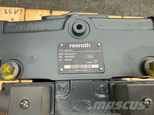 Rexroth A4VG71 HYDRAULIC PUMP X 2 Hydraulik