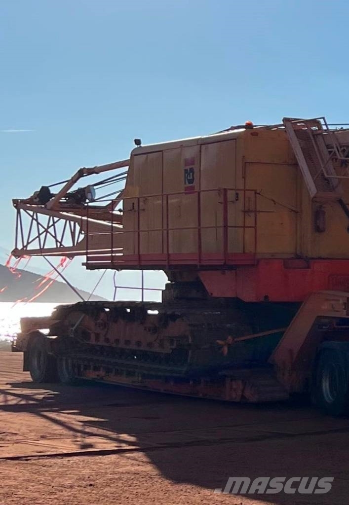 Ruston Bucyrus RB61 HD 履帶式起重機