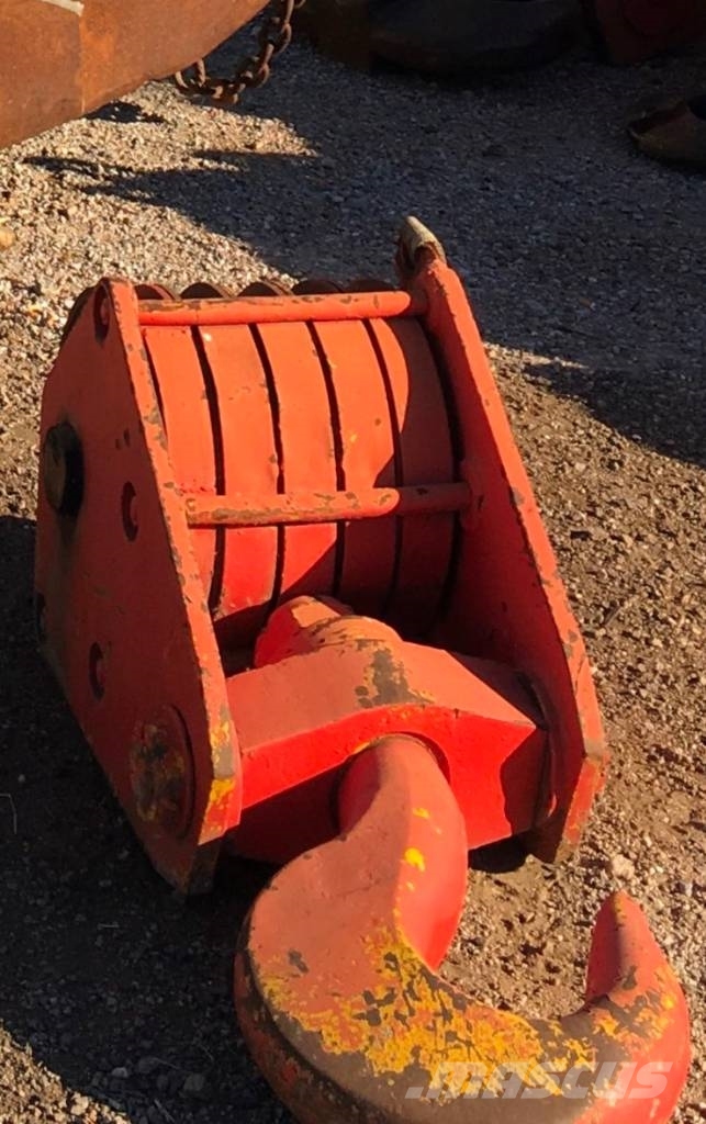 Ruston Bucyrus RB61 HD 履帶式起重機