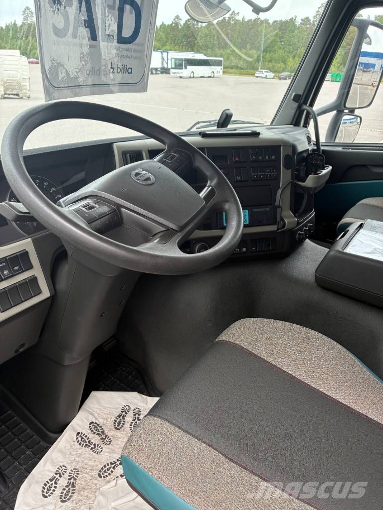 Volvo FM 11 330 Isotermos y frigoríficos