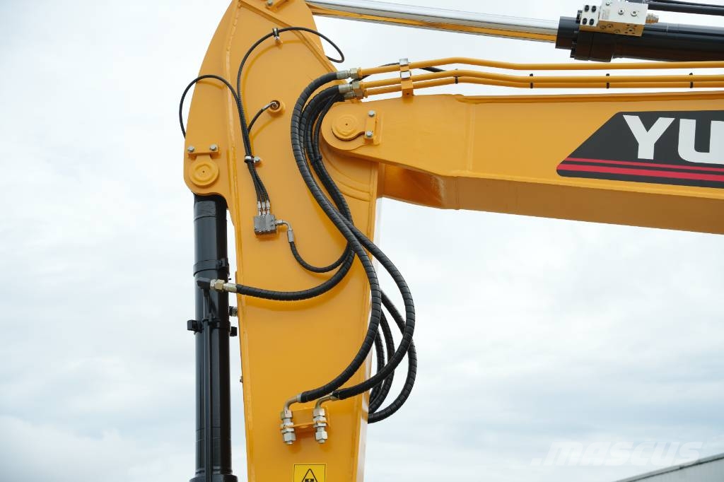 Yuchai YC135 Premium Excavadoras de cadenas