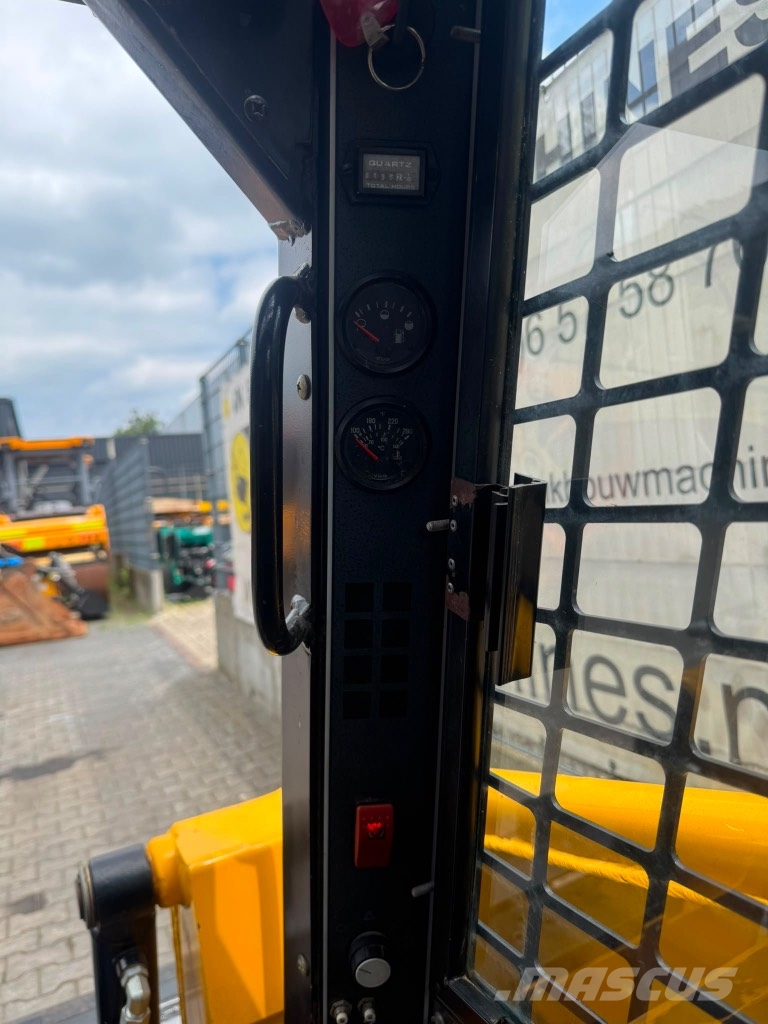 Gehl RT 105 Schrankladers
