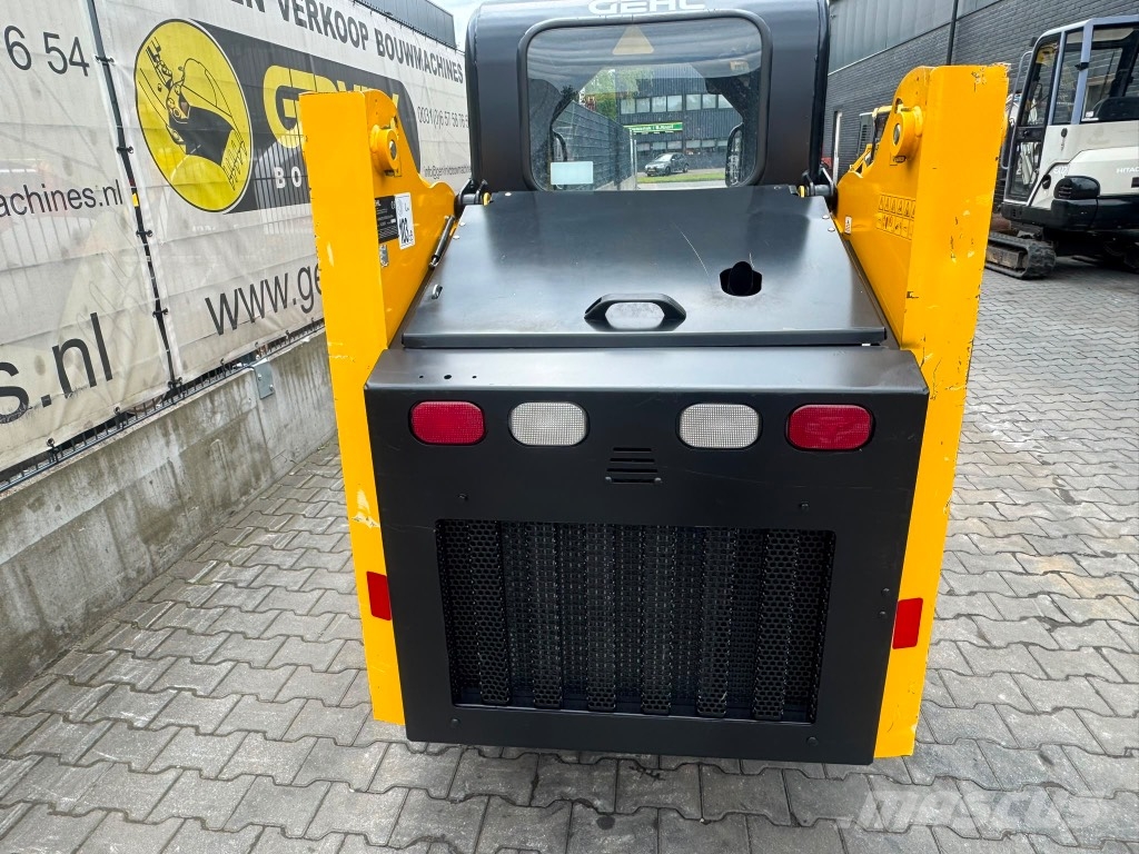 Gehl RT 105 Schrankladers