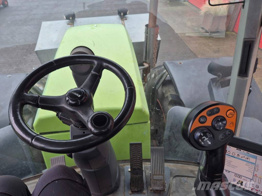 CLAAS Xerion 3800 Trac VC Traktörler