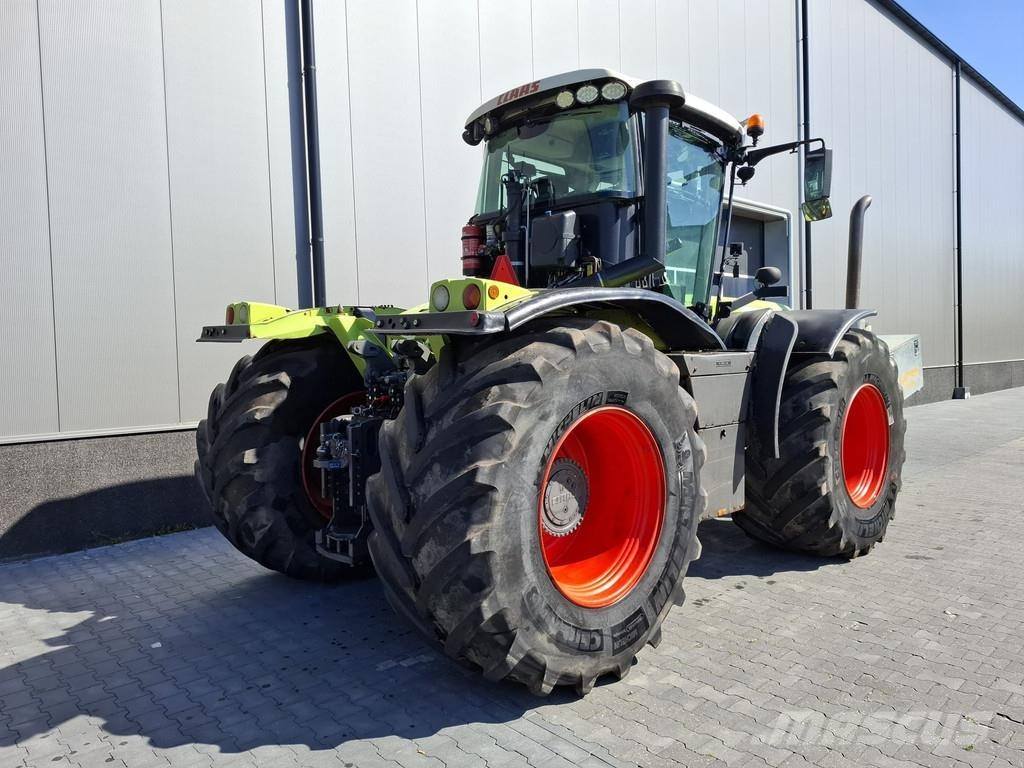CLAAS Xerion 3800 Trac VC Tractoren