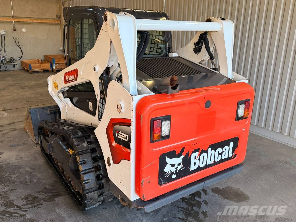 Bobcat T 590 Lietoti riteņu kompaktiekrāvēji