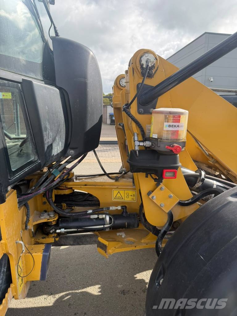 CAT 908M Utovarivači na kotačima