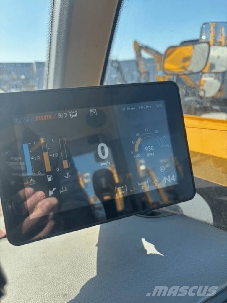 JCB 532-70 Tarimsal teleskopik yükleyiciler