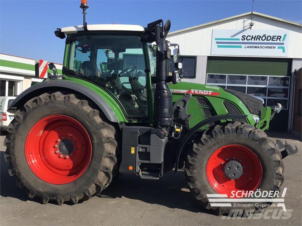 Fendt 718 VARIO GEN6 PROFI PLUS Traktori