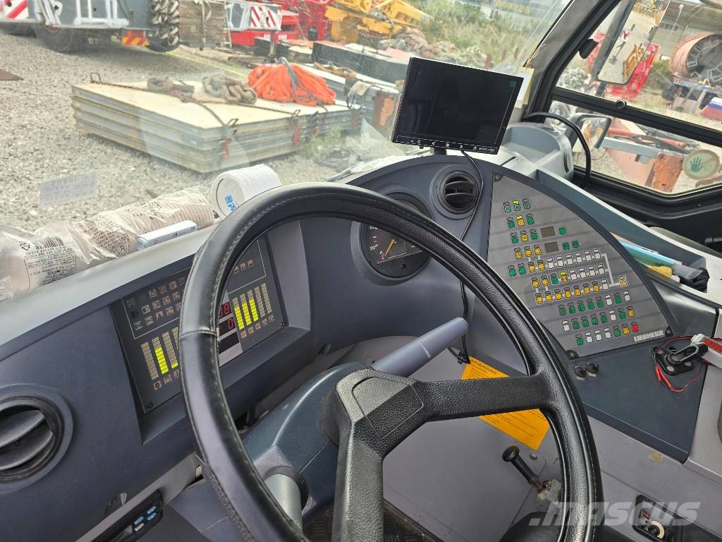 Liebherr LTM 1055-1 Terepdaruk