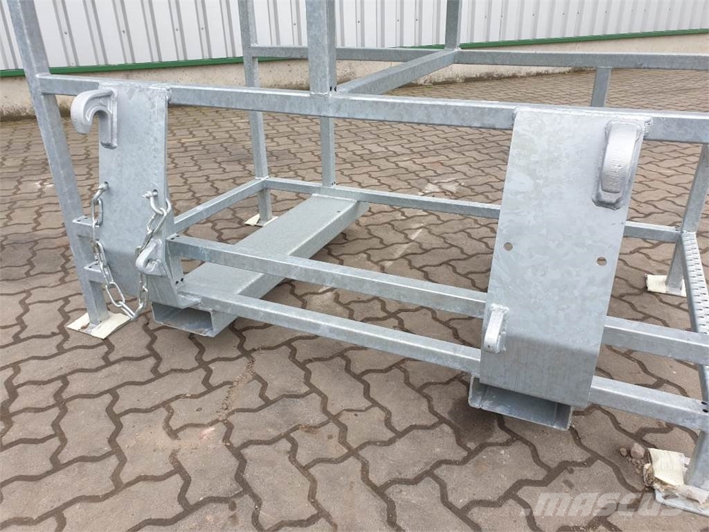 Fliegl Arbeitsbühne ''hoch'' Сельхозтехника - Другие