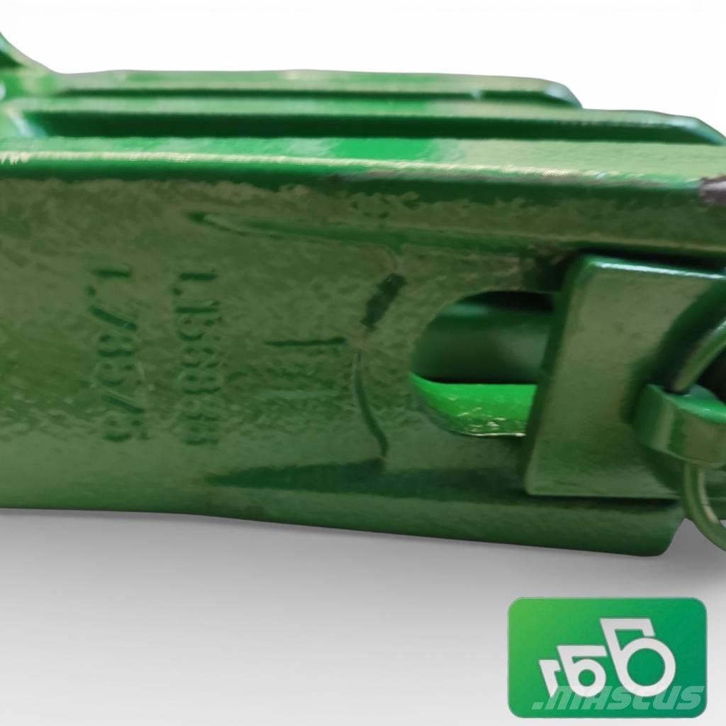 John Deere 6100 Rear Lift Hanger L156836 AL200841 الشاسيه والتعليق