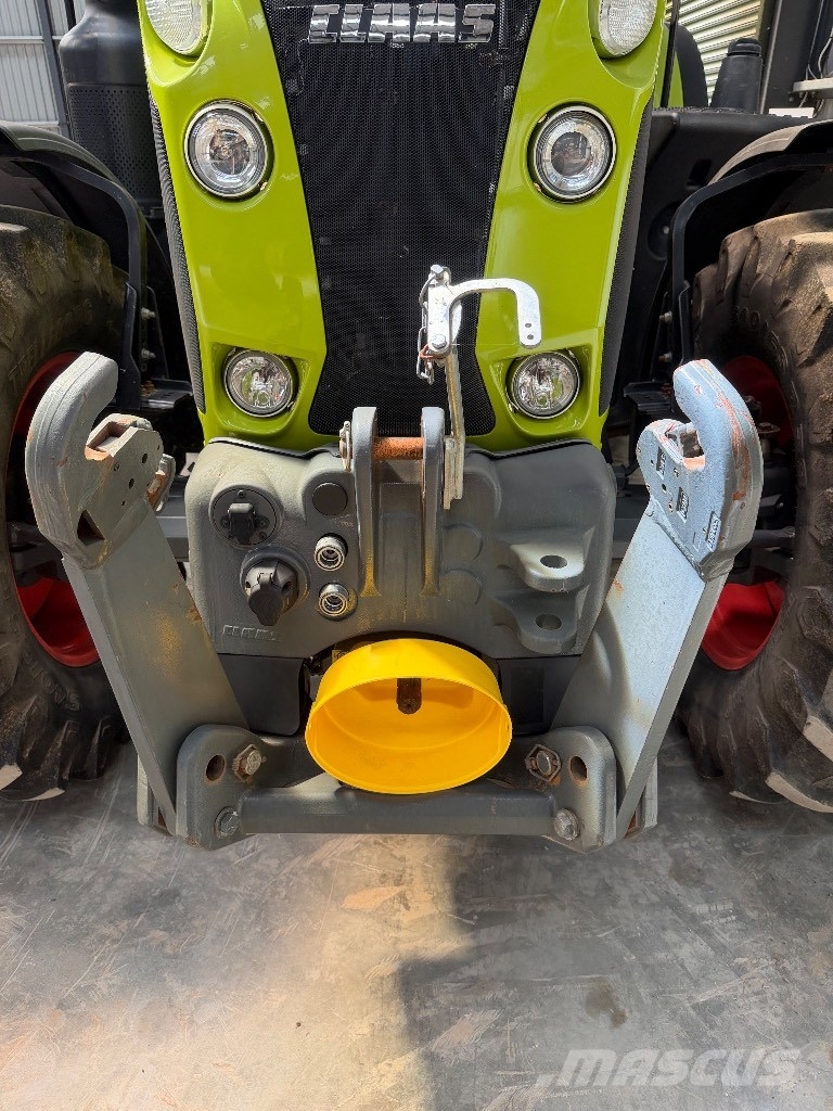 CLAAS Arion 650 Traktorji