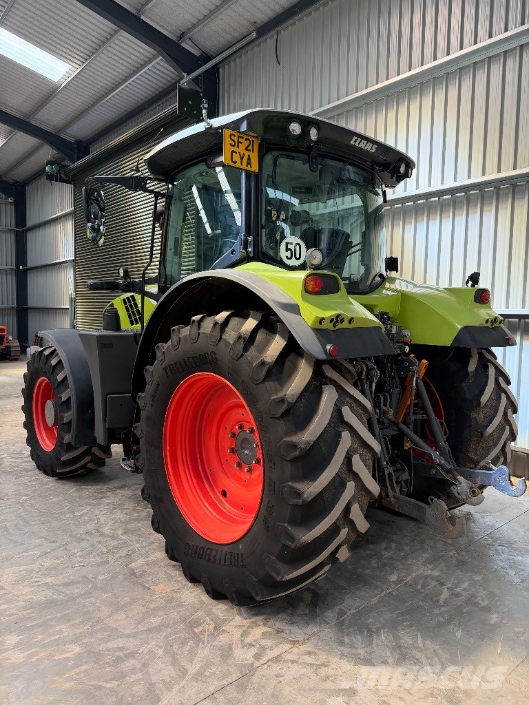 CLAAS Arion 650 Traktorji