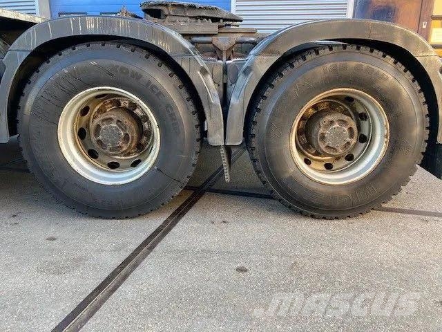 Volvo FH 16.750 8x4/4 Prime Movers