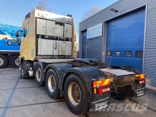 Volvo FH 16.750 8x4/4 Prime Movers