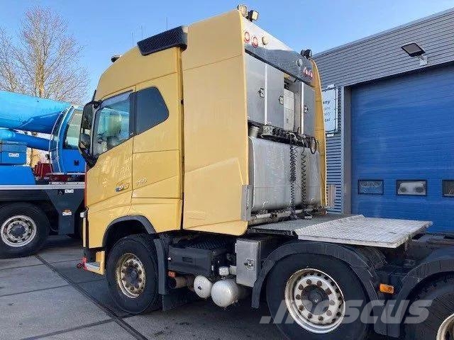 Volvo FH 16.750 8x4/4 Prime Movers