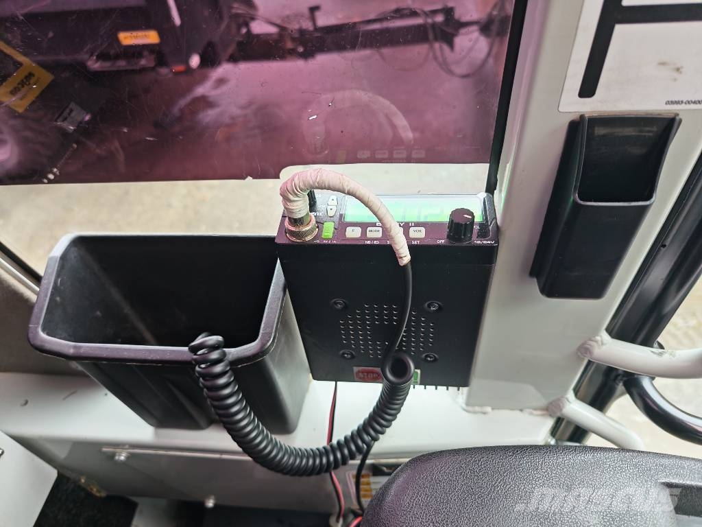 Takeuchi TB 295 W Bagri na kolesih