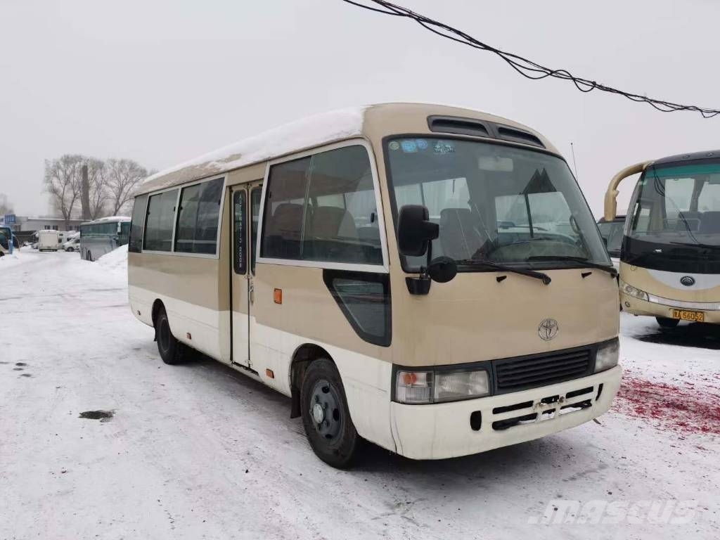 Toyota Coaster Bus 迷你巴士
