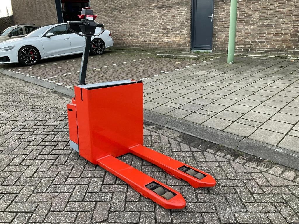 GT PALLETWAGEN 1000KG / HEFTRUCK Hand pallet trucks